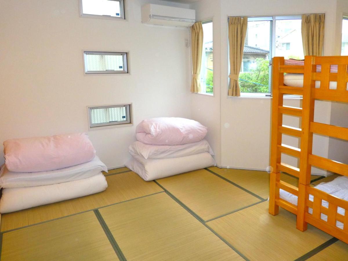 Guest House Ochakare Kanazawa Extérieur photo