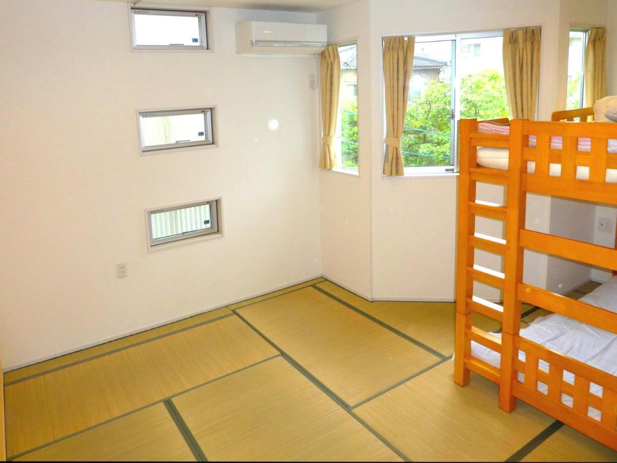 Guest House Ochakare Kanazawa Extérieur photo